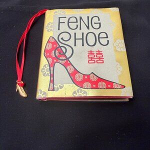 Feng Shoe Mini Coffee Table Book